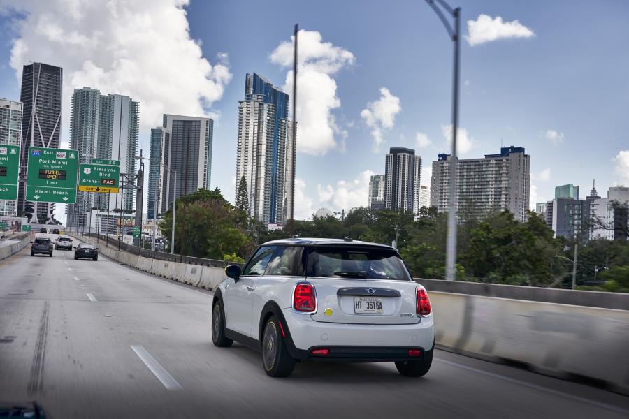  Mini Cooper SE (F56) 2020 года  (NA) (фото 118 из 342)
